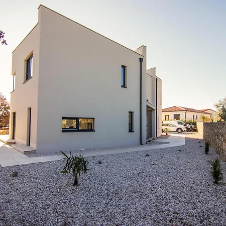 Beautiful Home In Krk With Sauna *