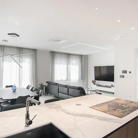Дом отдыха Beautiful Home In Krk With Sauna *