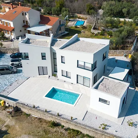 Beautiful Home In Krk With Sauna Ferienhaus Krk Town