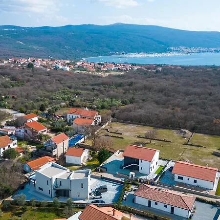 Beautiful Home In Krk With Sauna * Krk Town