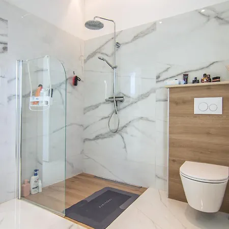 Beautiful Home In Krk With Sauna * Krk Town
